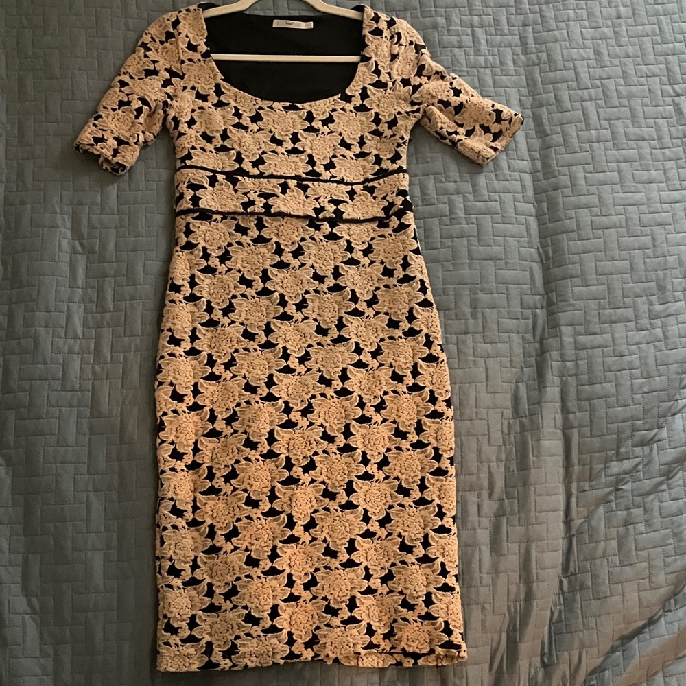 Hazel midi dress size small